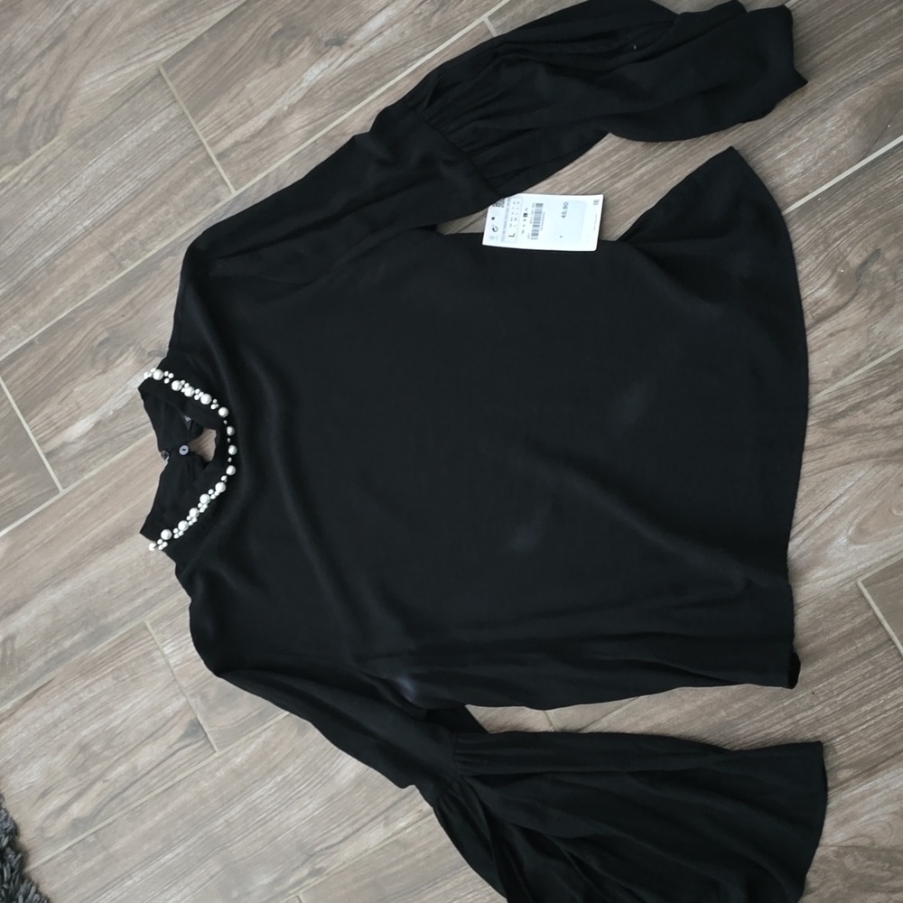 ZARA Black 🖤 blouse